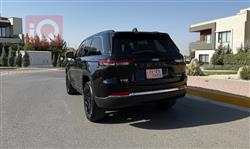 جیپ گراند شیرۆکی